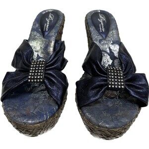 Dezario women size 9/39  wedged heel  sandals  in metallic navy leather upper